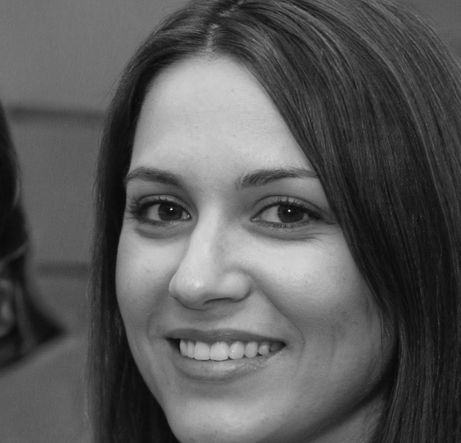 Portrait de Sophie Martin, analyste senior spécialisée en technologie