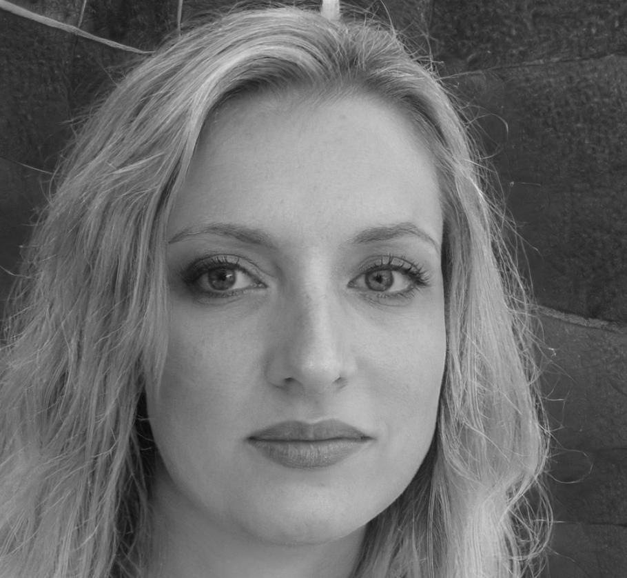 Portrait de Camille Moreau, analyste financière